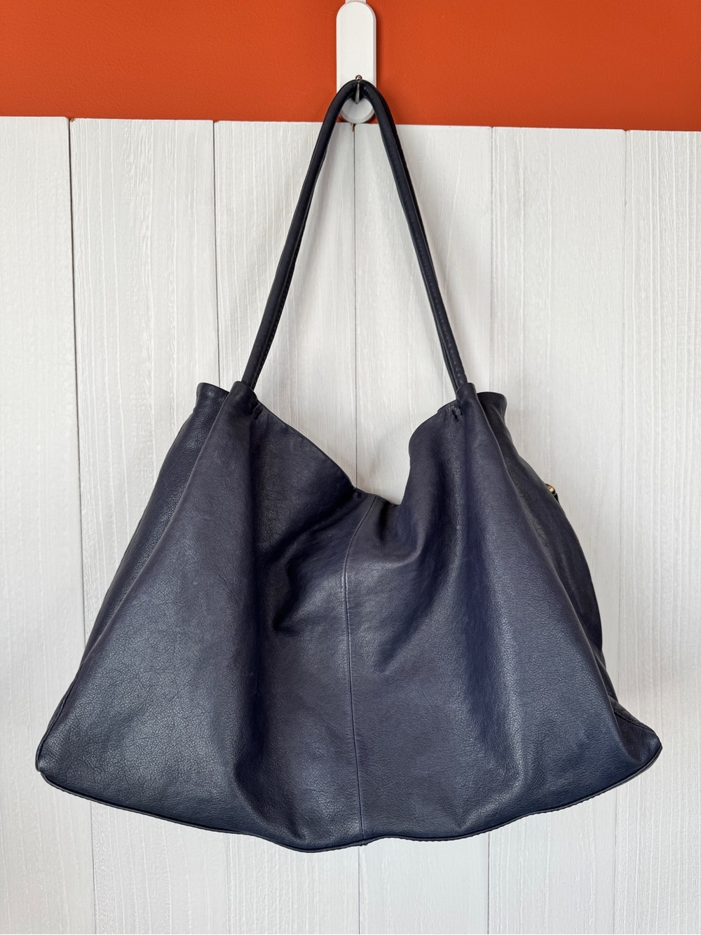 HOBO Prima Leather Shoulder Bag - 100% leather